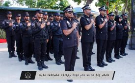 ޕްރިޒަން އޮފިސަރުންތަކެއް – ކަރެކްޝަން