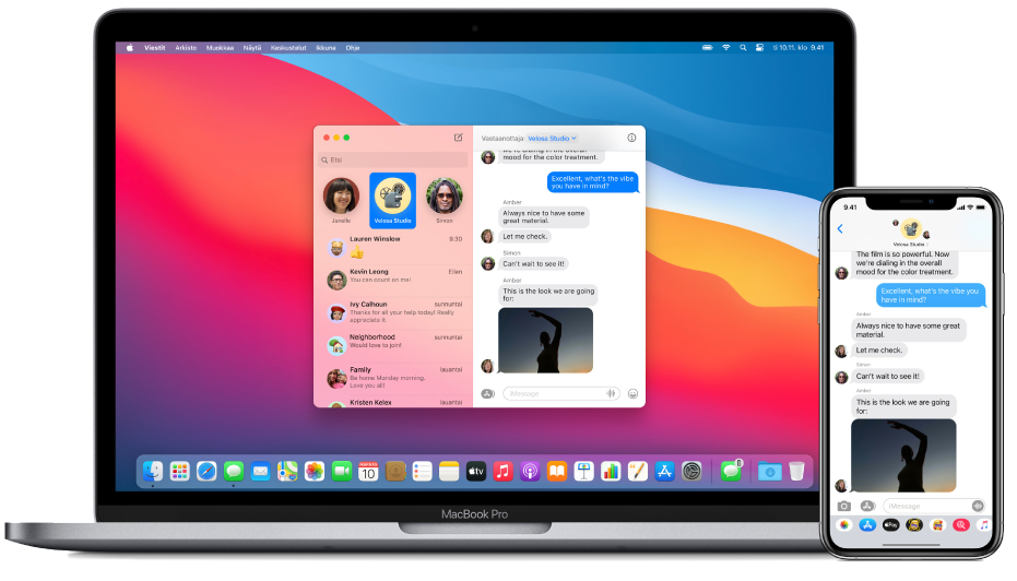 iPhone, jossa näkyy tekstiviesti, ja sen vieressä Mac, johon viestiä ollaan siirtämässä, mitä ilmaisee Handoff-kuvake lähellä Dockin oikeaa reunaa.