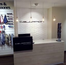 Mostrador en Tienda de Moda masculina Celopman Lucena