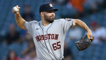 ¿Quién es José Urquidy, el mexicano que jugará la Serie Mundial con Houston Astros?