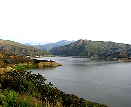 Lac Piru.jpg