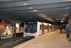 Nationaltheatret station Oslo.jpg