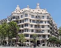 Casa Milà, general view.jpg