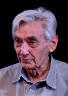 Howard Zinn, 2009 (cropped).jpg