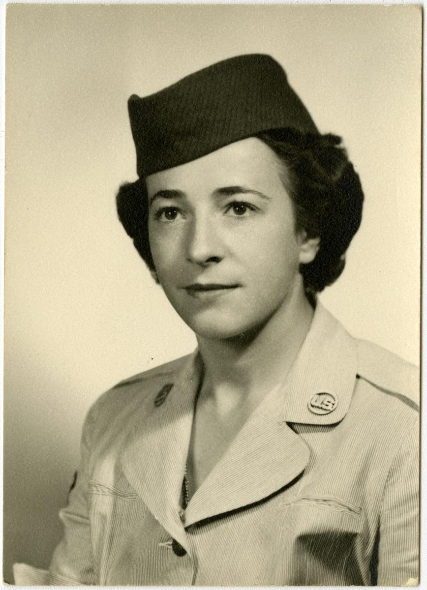 Helen James in military uniform