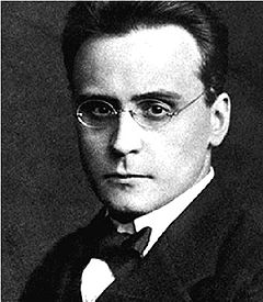 Anton Webern in Stettin, October 1912.jpg