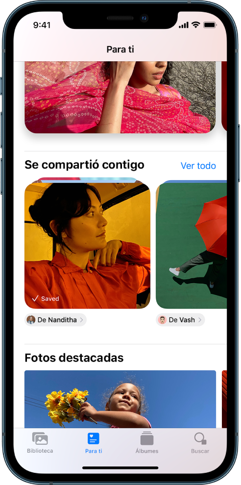 En la app Fotos, la pantalla “Para ti” muestra la colección de fotos “Se compartió contigo”. Debajo de cada colección se encuentra el nombre del contacto que te compartió las fotos y un botón para responderle.