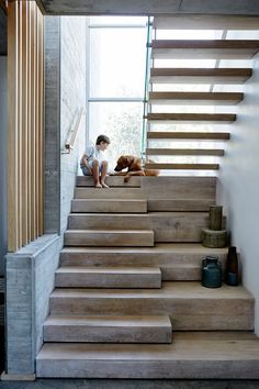   Home Stairs Design, Interior Stairs, Interior Architecture, Interior Doors, Escalier Design, Concrete Stairs, Wood Stairs, Modern Staircase, Floating Staircase