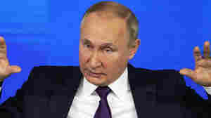 Putin urges West to act quickly to offer security guarantees