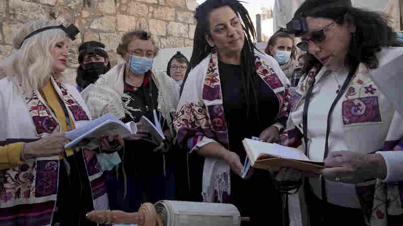 Western Wall prayer site's future is in doubt under Israel's fragile government