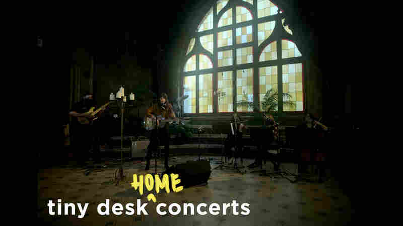 Circuit des Yeux: Tiny Desk (Home) Concert
