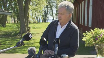 Presidentti Niinistö Örössä 2.6.2021