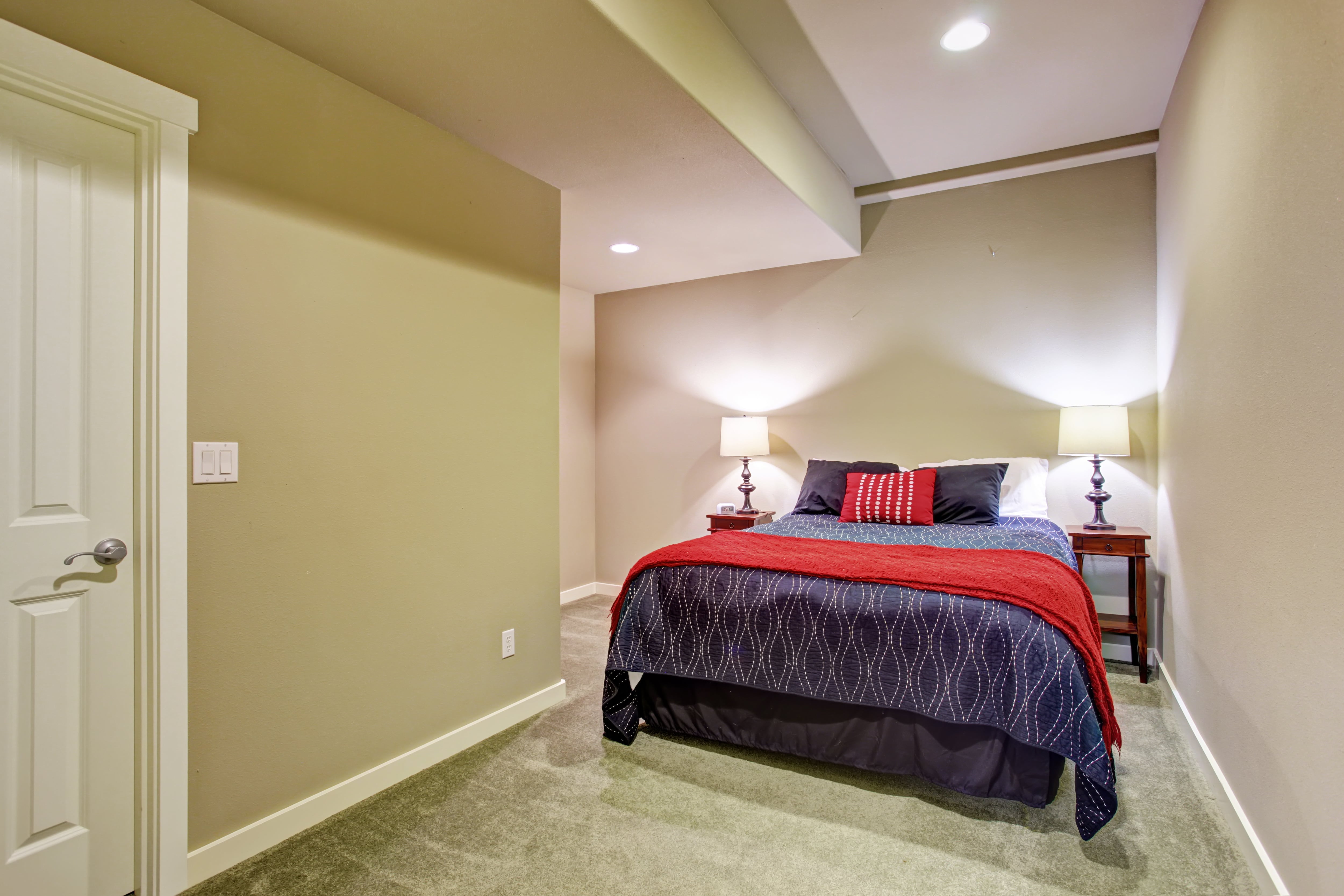 Guest bedroom in basement