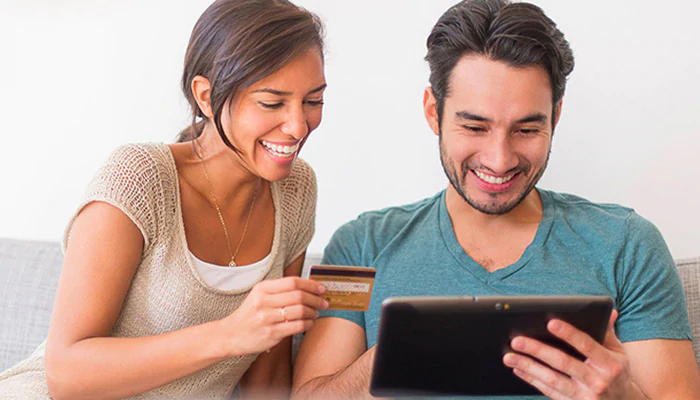 Couple shopping online