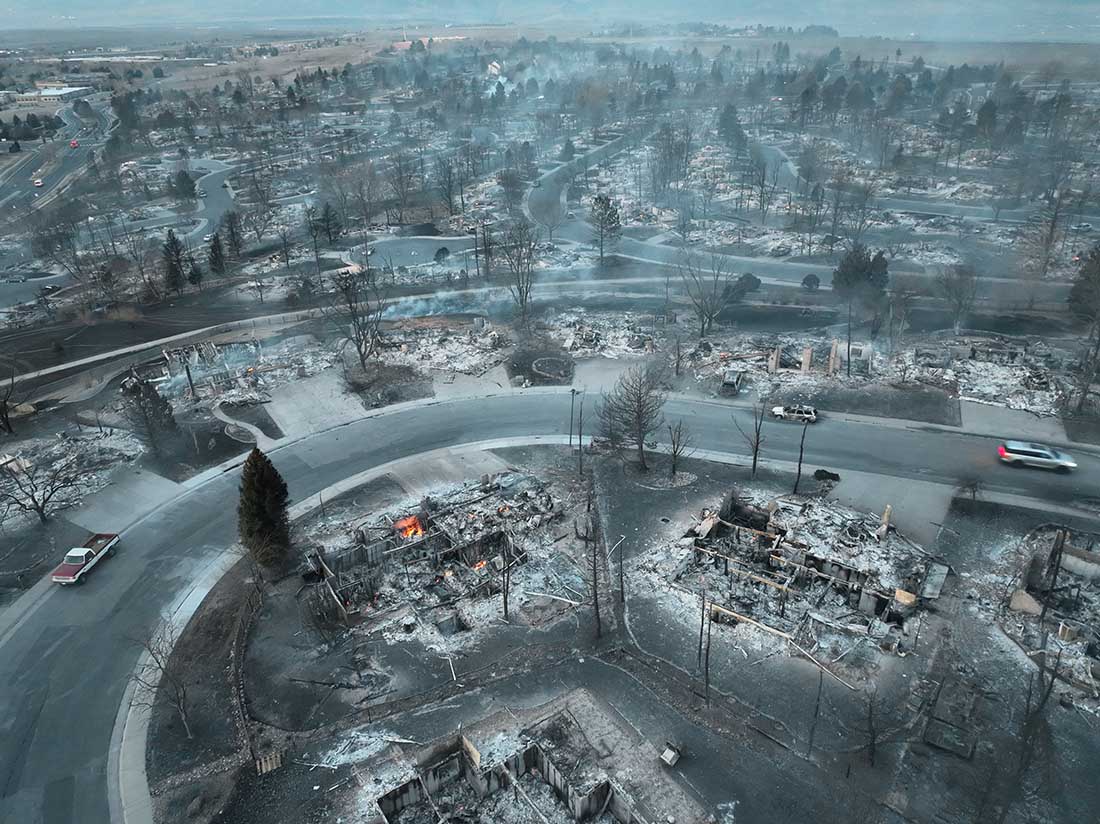 Marshall Fire, Louisville, Colorado, by WxChasing/Brandon Clement