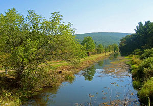 Delaware and Hudson Canal near Summitville, NY.jpg