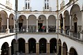 Coimbra-Universitaet-38-Innenhof-2011-gje.jpg