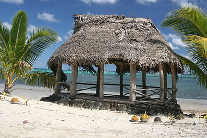 Fale on Manono Island.jpg