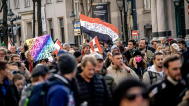 Eine Demonstration von Coronaleugner:innen