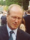 William Hurt (2005) (cropped).jpg