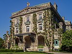 Kykuit, Tarrytown, NY - front facade.JPG