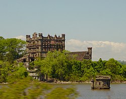 BannermanCastle3685.jpg