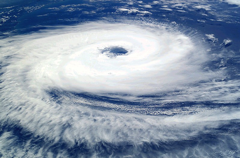 File:Cyclone Catarina from the ISS on March 26 2004.JPG