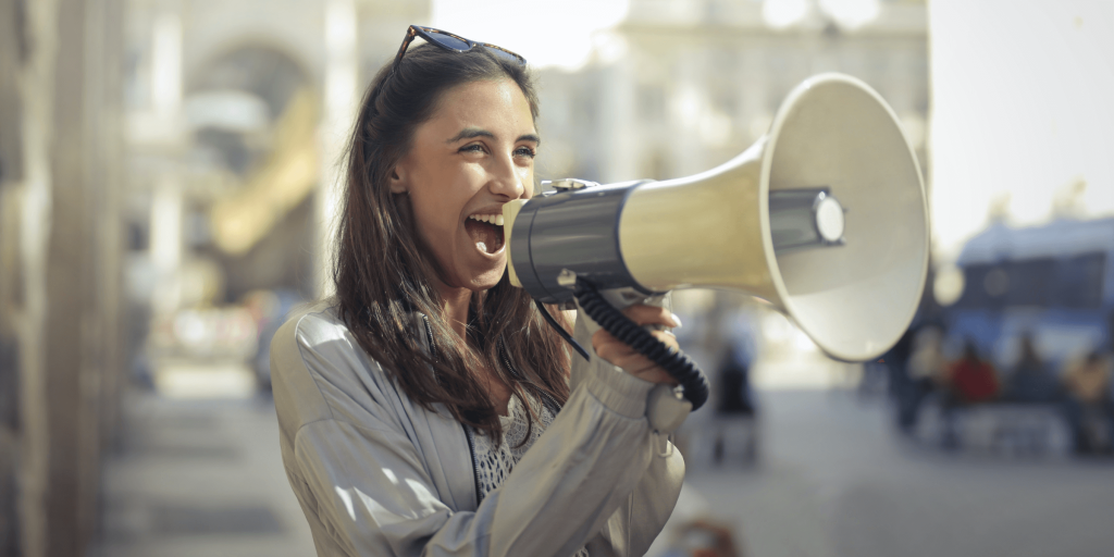 How to Establish Brand Voice and Tone On Your Site With 5 Useful Tips