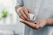 Metformin, versus sulfonylureas, linked to fewer heart issues for diabetes patients with weakened kidneys - Photo: ©iStock/ljubaphoto