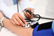 High blood pressure could cause peripheral artery disease - Photo: ©iStock/Ivan-balvan