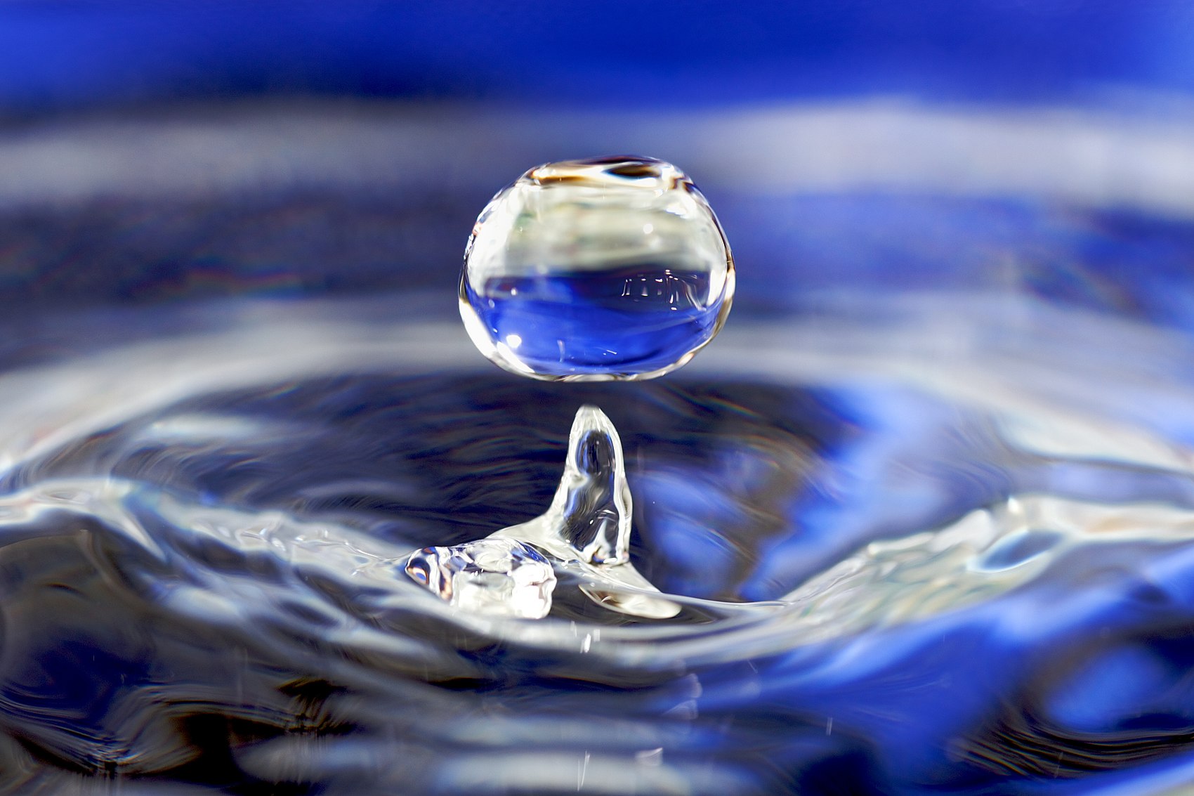 Water drop 001.jpg