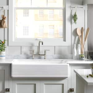 farmhouse kitchen sink