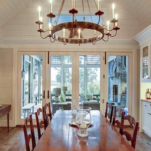 Dining room with floor to ceiling shiplap