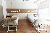 Copper-impregnated hospital surfaces may reduce microbial contamination - Photo: ?iStock/monkeybusinessimages