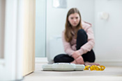 Eating disorder symptoms linked to trouble at work - Photo: ?iStock/Daisy-Daisy