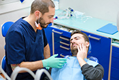 Opioids overused in dental care - Photo for illustrative purposes only. ?iStock/tommaso79