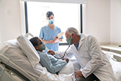 Remdesivir linked to longer hospital stays for COVID-19 patients - Photo: ?iStock/Hispanolistic