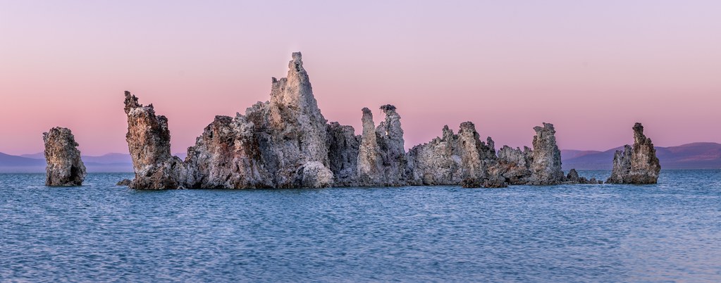 MONO LAKE, YOSEMITE