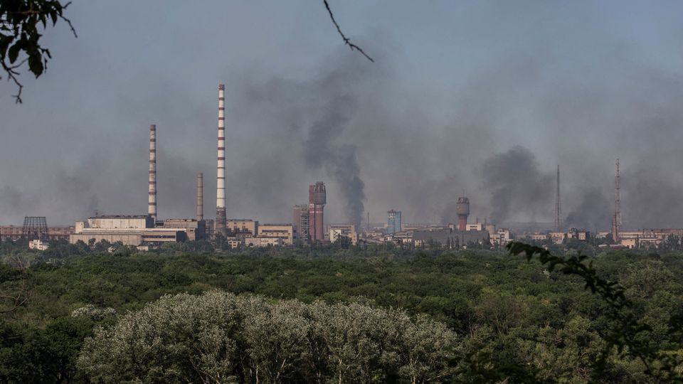 L'usine Azot de Severodonetsk. [Oleksandr Ratushniak - Reuters]