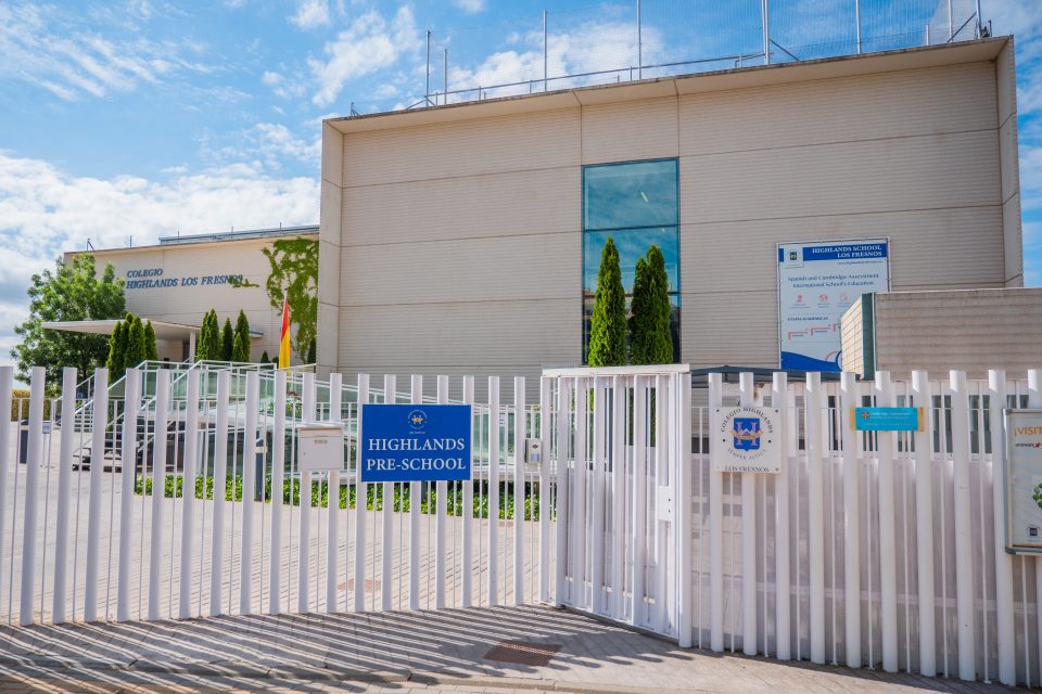 El colegio Highlands School Los Fresnos de Madrid mejora la capacitación de su alumnado y profesorado y apuesta por la sostenibilidad con Microsoft