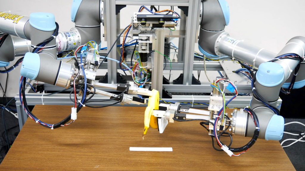 Japanese robot can peel bananas cleanly, most of the time