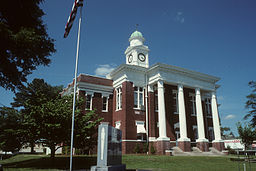 Attala County Mississippi Courthouse.jpg