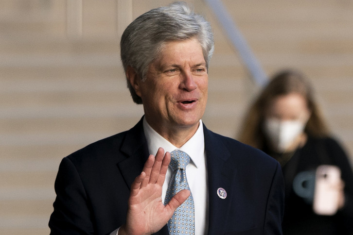 Jeff Fortenberry arrives at the federal courthouse.