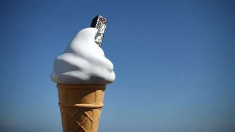 Giant plastic ice cream model in Lowestoft