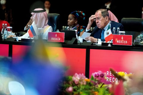 Western leaders snub G20 photo op with Russia's Sergey Lavrov