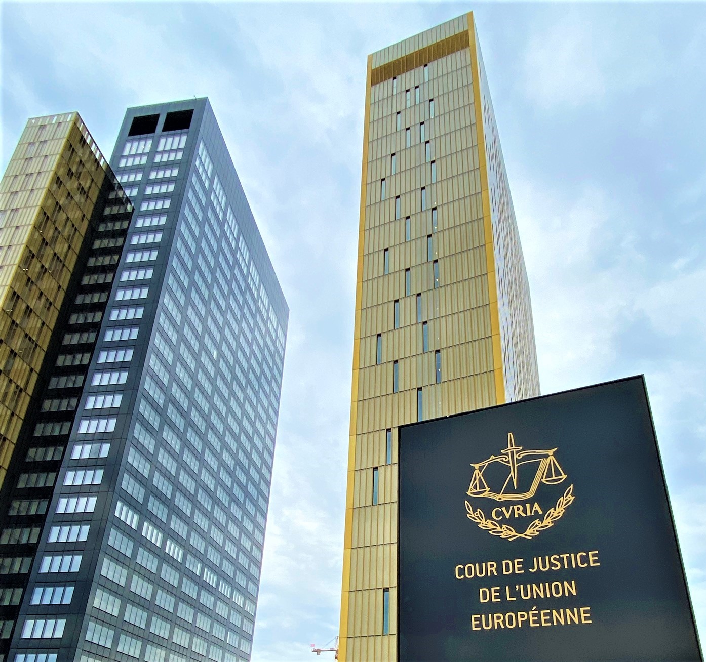 Palais de la Cour de Justice CJEU July 2021 Sign and Towers B and C.jpg