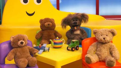 CBeebies House - Send Your Stuff: Me And My Family