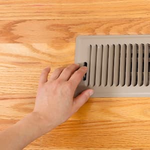  opening/closing floor vent hear