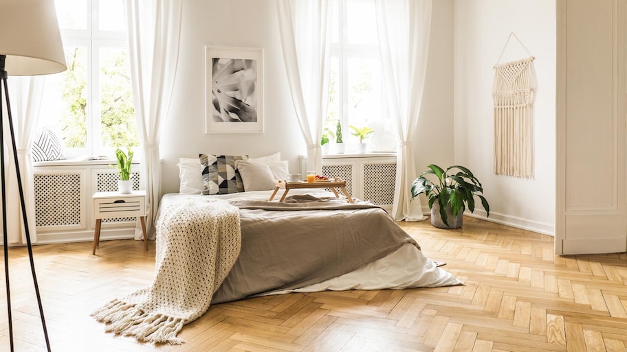 A large and sunny bedroom