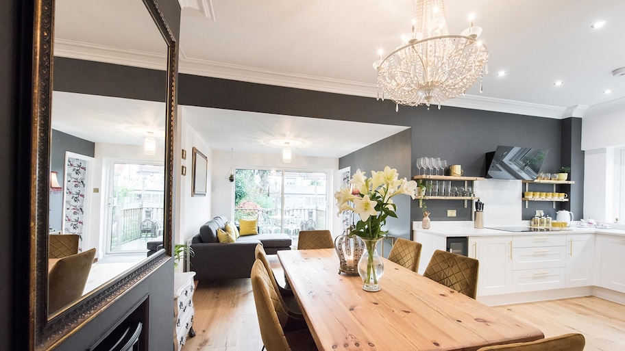 Crystal chandelier in modern apartment